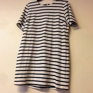 OLD NAVY